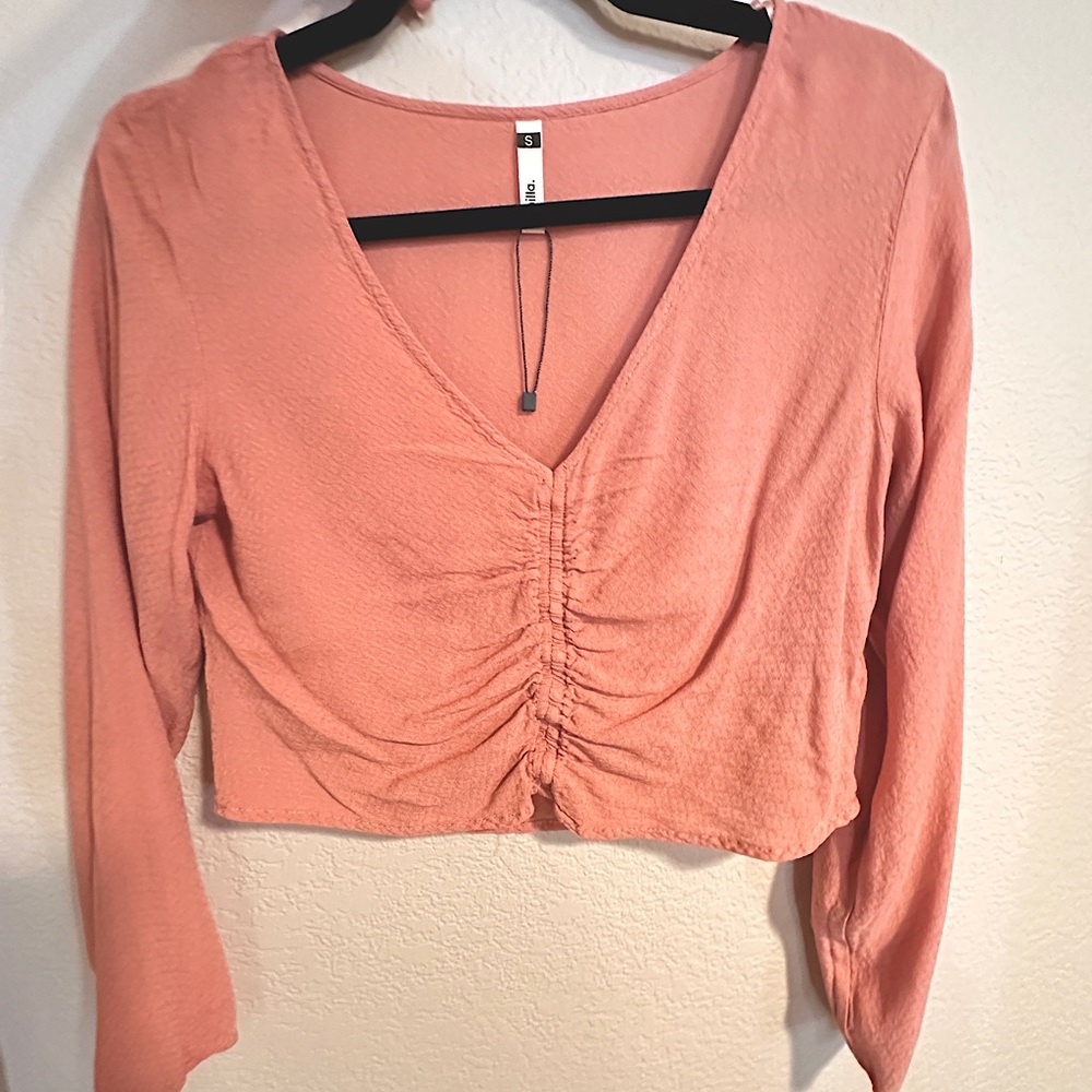 Sybilla pink long sleeve crop top scrunch front size small
